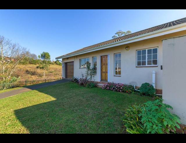 2 BEDROOM TOWNHOUSE FOR SALE IN HOWICK NORTH